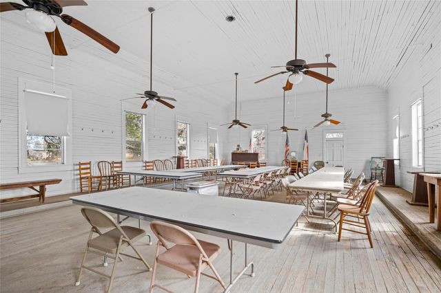 000 Third Street, Muldoon, TX 78949