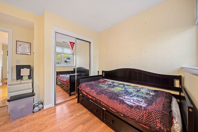 206 Tall Oaks Dr F, Weymouth, MA 02190