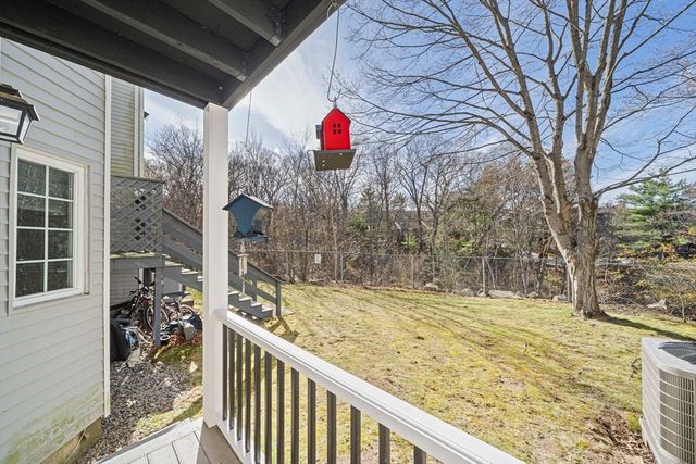 206 Tall Oaks Dr F, Weymouth, MA 02190