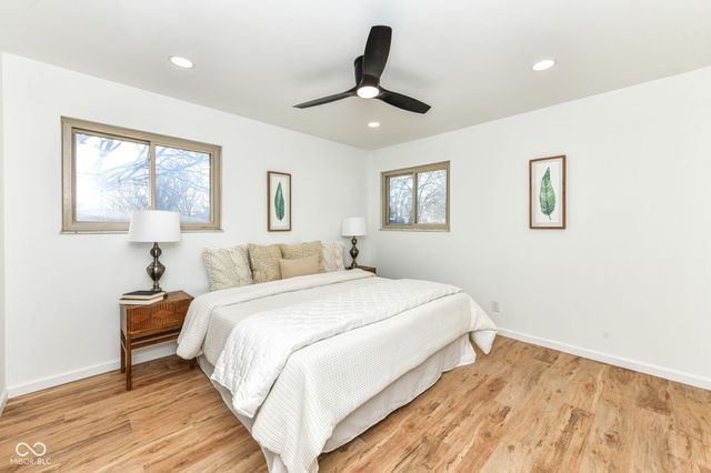 8073 Wallingwood Drive, Indianapolis, IN 46256