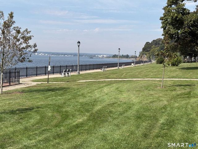 139 Townsend Avenue, New Haven, CT 06512