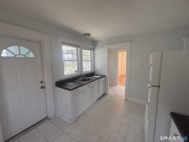 139 Townsend Avenue, New Haven, CT 06512
