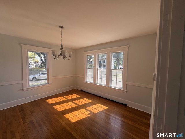 139 Townsend Avenue, New Haven, CT 06512