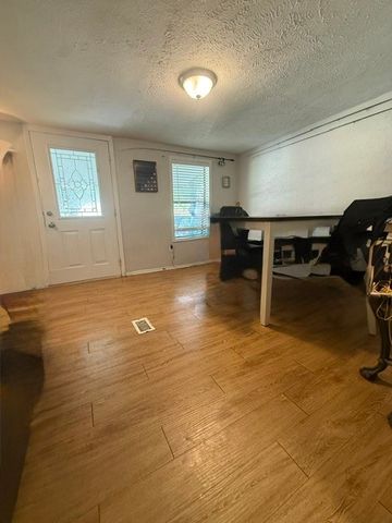 260 W Elm, Stephenville, TX 76401