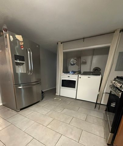 260 W Elm, Stephenville, TX 76401