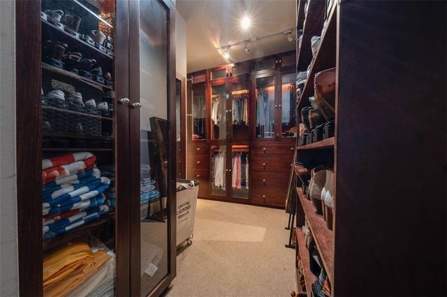 6 White NW Street, Atlanta, GA 30318