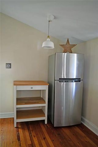 6 White NW Street, Atlanta, GA 30318