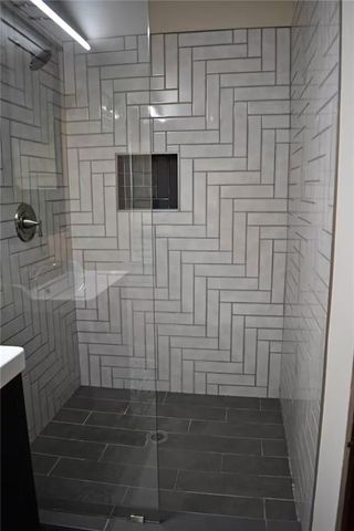 6 White NW Street, Atlanta, GA 30318