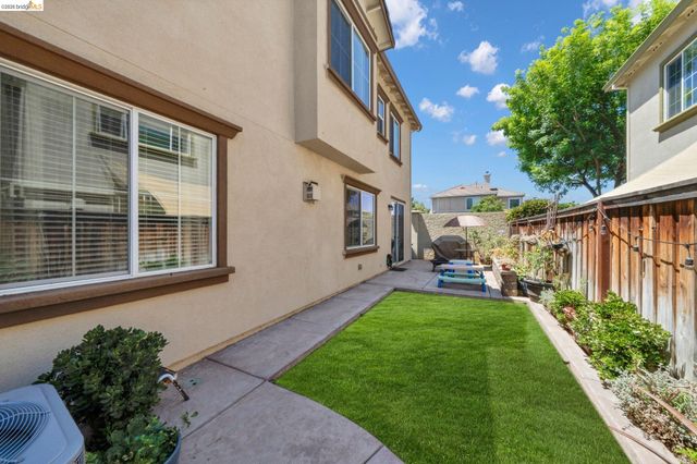 217 Alta St, Brentwood, CA 94513
