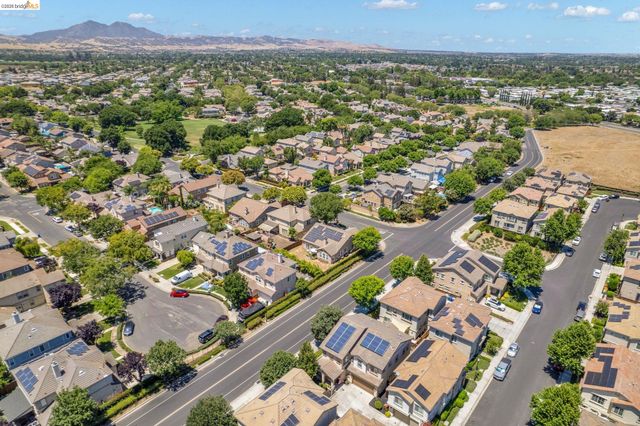 217 Alta St, Brentwood, CA 94513