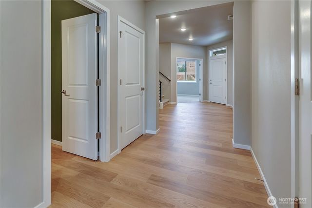 18305 37th Avenue E, Tacoma, WA 98446