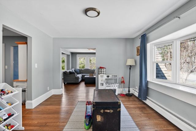 51 Swifts Beach Rd, Wareham, MA 02571