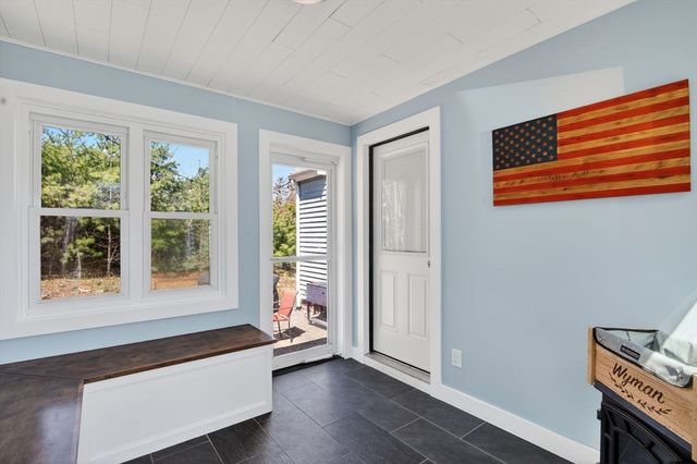 51 Swifts Beach Rd, Wareham, MA 02571