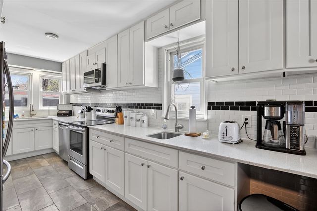 51 Swifts Beach Rd, Wareham, MA 02571