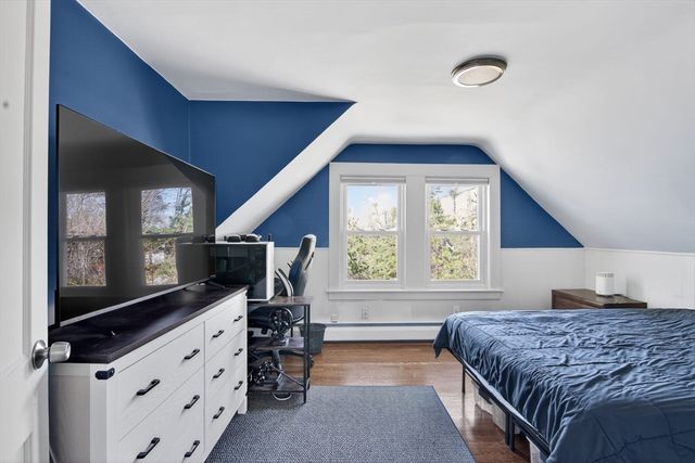 51 Swifts Beach Rd, Wareham, MA 02571