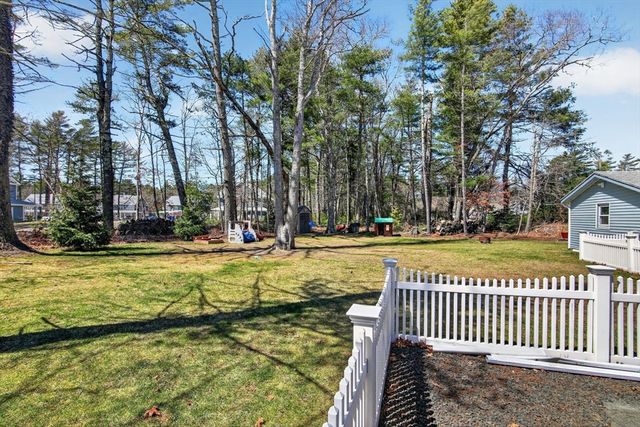 51 Swifts Beach Rd, Wareham, MA 02571