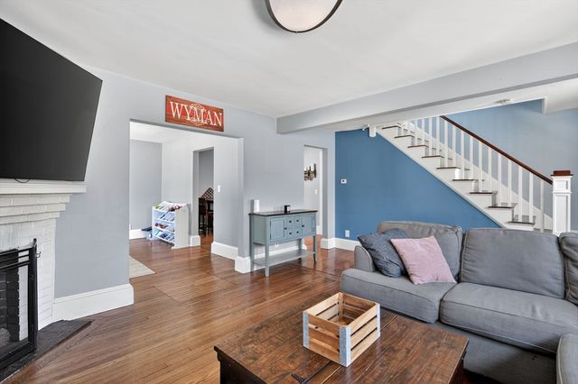 51 Swifts Beach Rd, Wareham, MA 02571