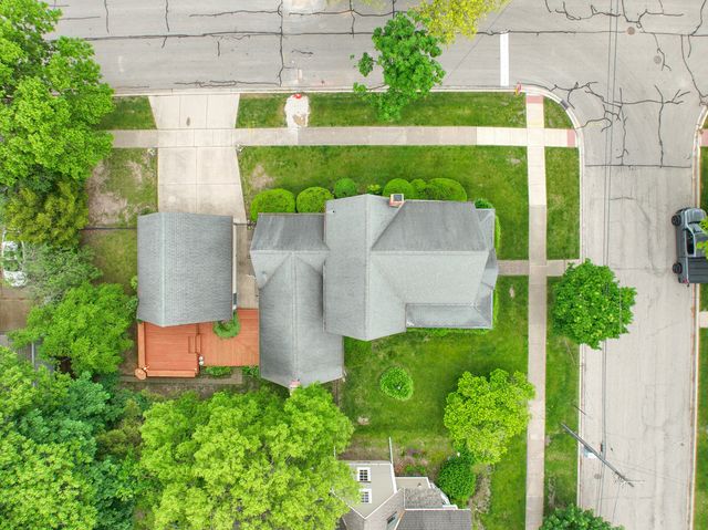 220 N 5th Street, West Dundee, IL 60118