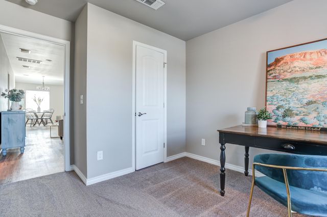 2061 104th Street, Lubbock, TX 79423