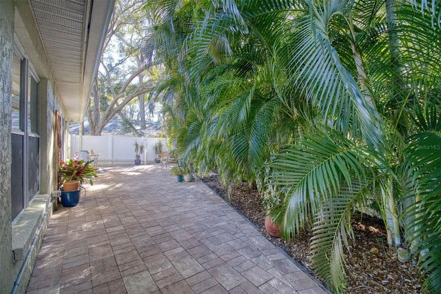 1460 BRIER COURT, Palm Harbor, FL 34683