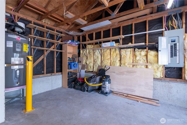 33717 40th Court SW, Federal Way, WA 98023