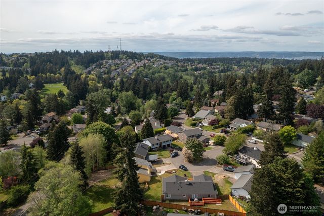 33717 40th Court SW, Federal Way, WA 98023