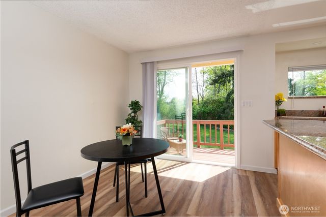33717 40th Court SW, Federal Way, WA 98023