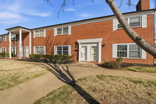 5528 E 46th Street 9, Tulsa, OK 74135