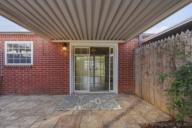 5528 E 46th Street 9, Tulsa, OK 74135