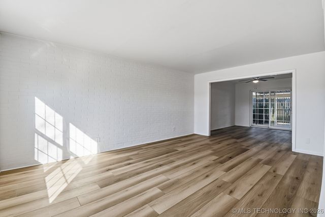 5528 E 46th Street 9, Tulsa, OK 74135