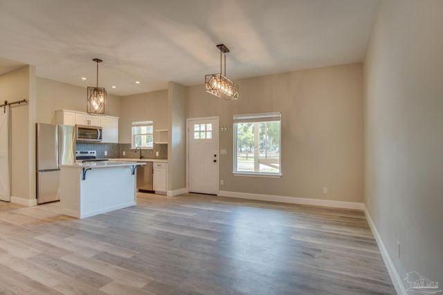 203 S L St, Pensacola, FL 32502