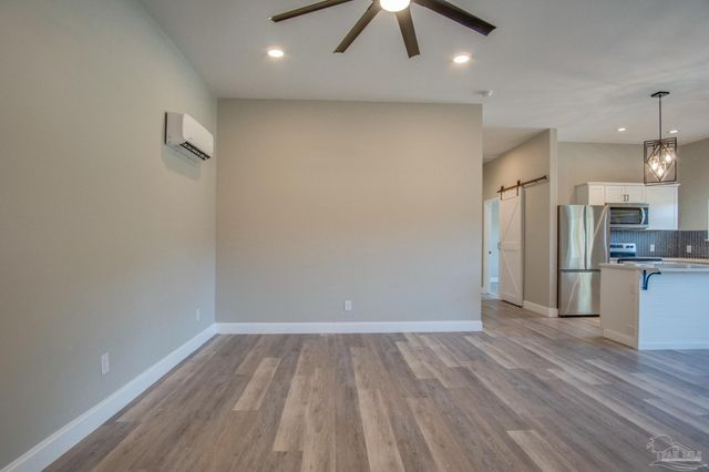 203 S L St, Pensacola, FL 32502