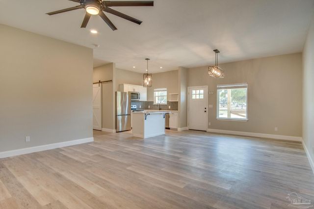 203 S L St, Pensacola, FL 32502