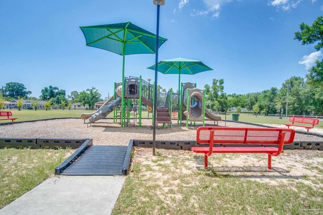 203 S L St, Pensacola, FL 32502