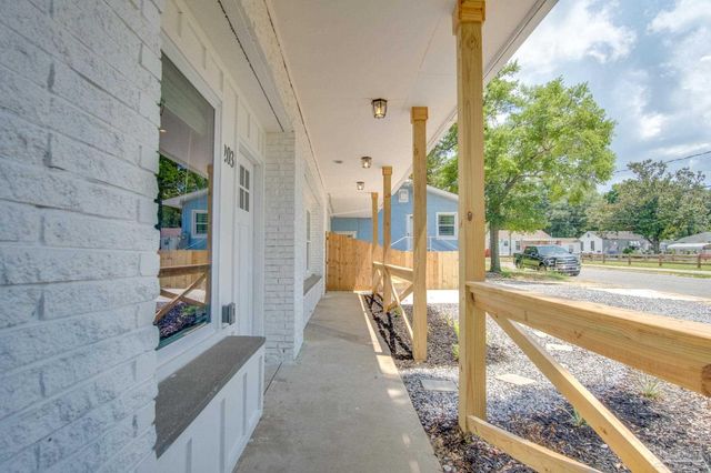 203 S L St, Pensacola, FL 32502