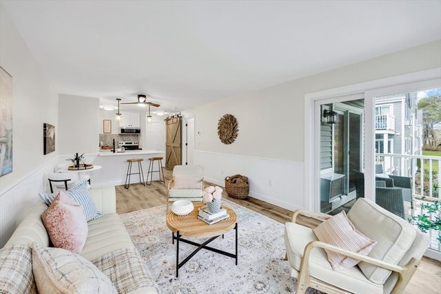 81 Fletcher Ln C, Brewster, MA 02631