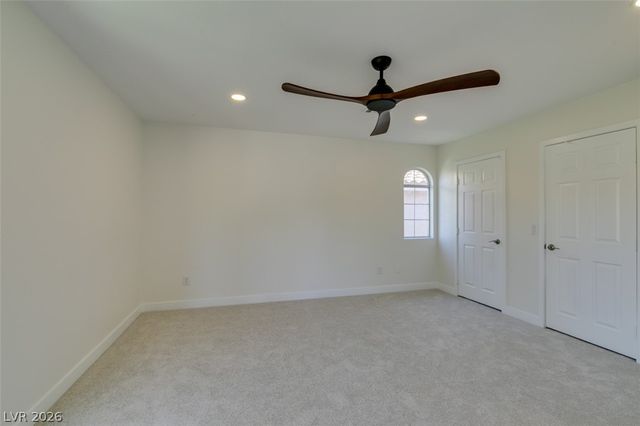 8324 Hollow Wharf Drive, Las Vegas, NV 89128