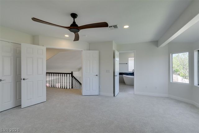 8324 Hollow Wharf Drive, Las Vegas, NV 89128