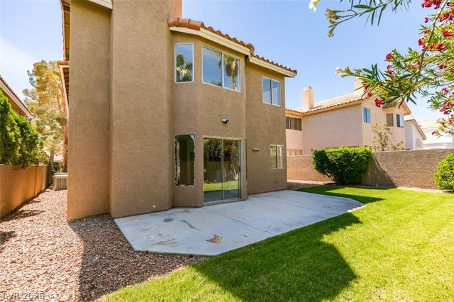 8324 Hollow Wharf Drive, Las Vegas, NV 89128