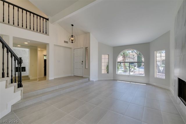 8324 Hollow Wharf Drive, Las Vegas, NV 89128