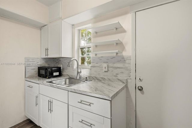 4410 NE 2nd Ave 4412, Miami, FL 33137