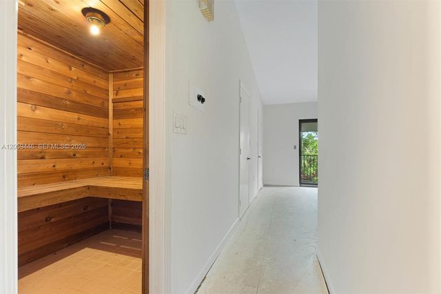 3732 NE 166th St 115, North Miami Beach, FL 33160