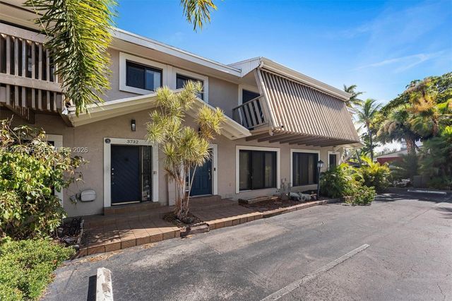 3732 NE 166th St 115, North Miami Beach, FL 33160
