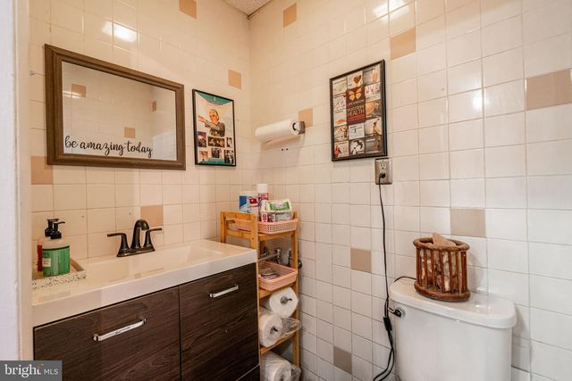 322-26 POPLAR ST, Philadelphia, PA 19123