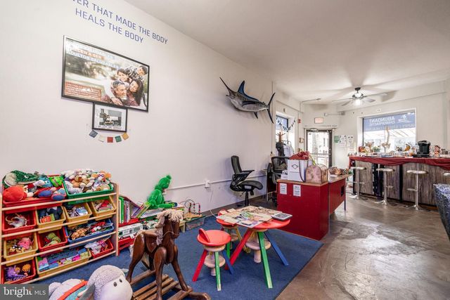 322-26 POPLAR ST, Philadelphia, PA 19123