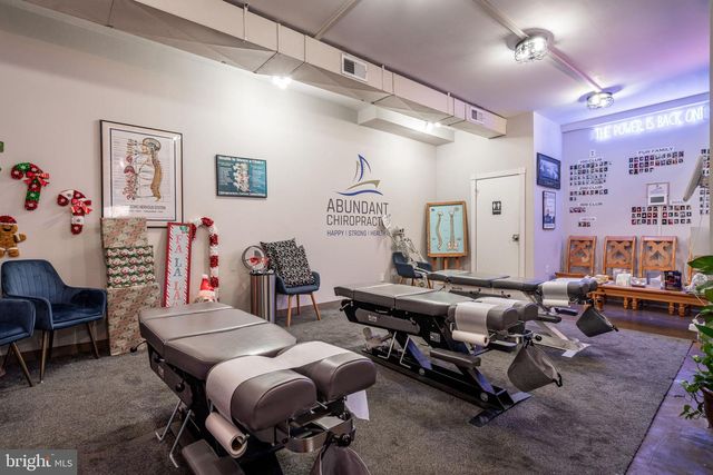 322-26 POPLAR ST, Philadelphia, PA 19123