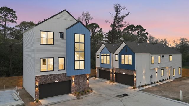 328 Janisch C, Houston, TX 77018