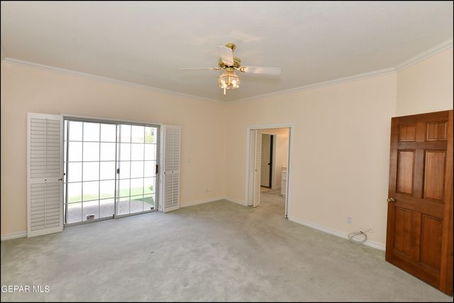 1004 LOS JARDINES Circle, El Paso, TX 79912