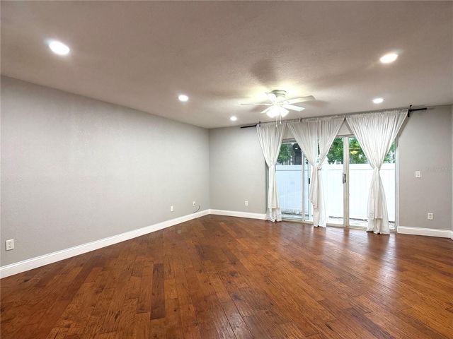 4815 WALDEN CIRCLE 75, Orlando, FL 32811