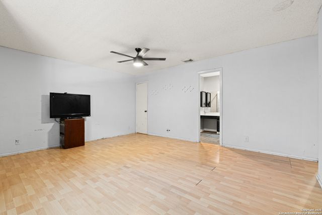 5454 Vista Court, San Antonio, TX 78247